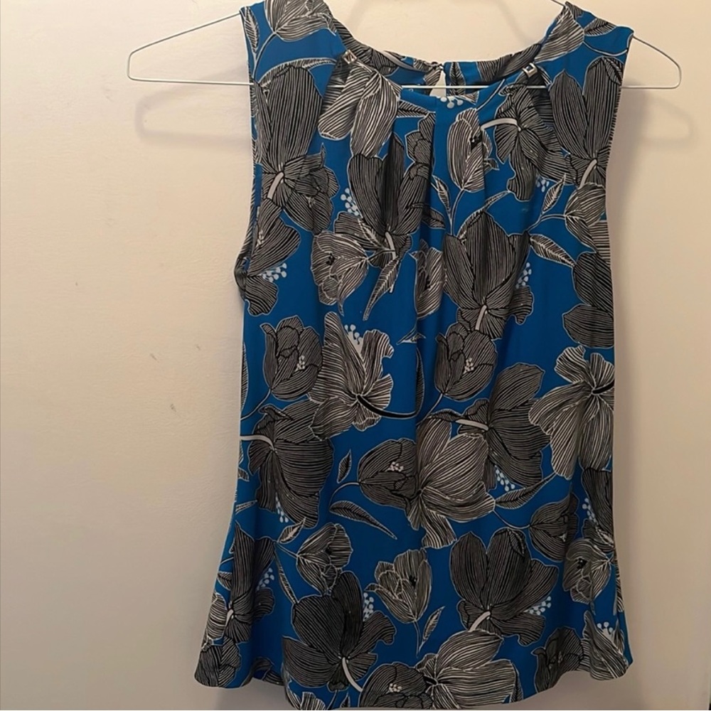 🌻Womens Tommy Hilfiger blouse